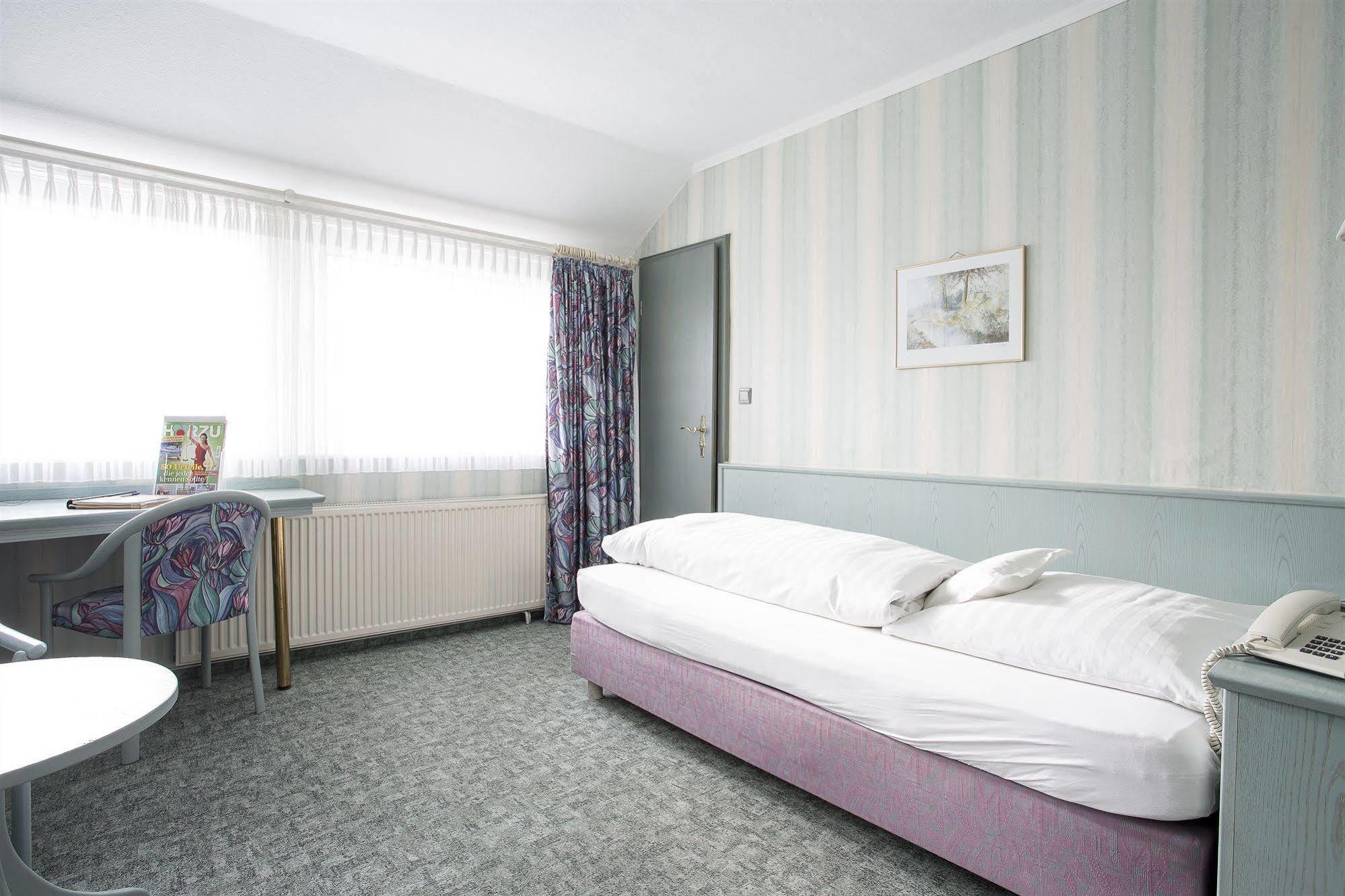 Nordseehotel Freese Juist Exterior photo